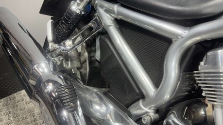 Harley-Davidson Street VROD VRSCR 2007 18K NEW MOT SERVICED RIDES WITHOUT FAULT 1130CC 13