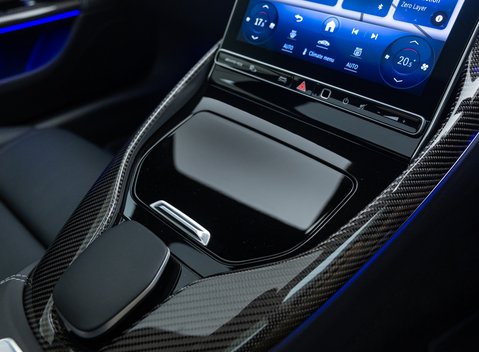 Mercedes-Benz Amg GT 63 PREMIUM + 23