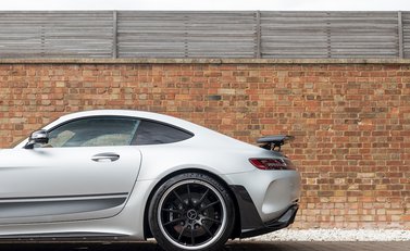 Mercedes-Benz AMG GT R GT R Pro 34
