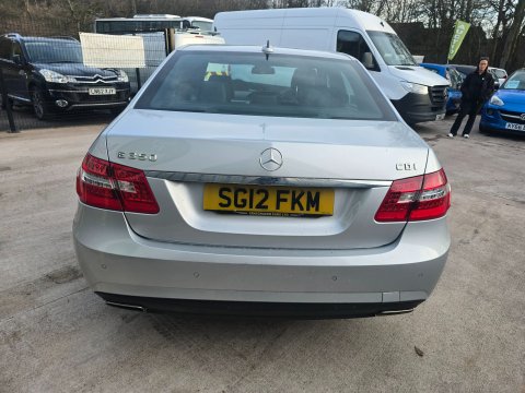 Mercedes-Benz E Class E350 CDI BLUEEFFICIENCY S/S SPORT 2