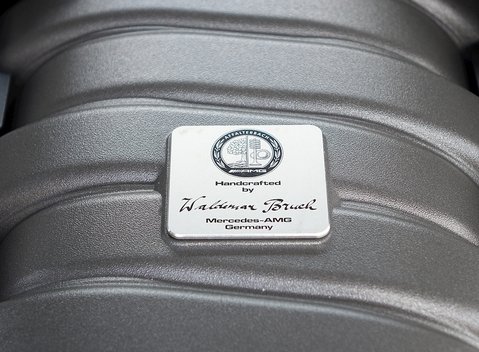 Mercedes-Benz C Class AMG Saloon Edition 507 23