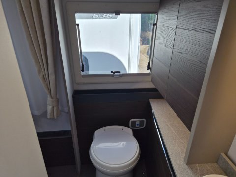 Adria Alpina 632 Mississippi 8