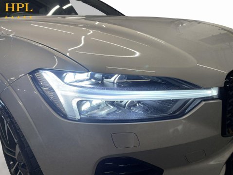 Volvo XC60 2.0h T8 Recharge 18.8kWh Ultimate Dark SUV 5dr Petrol Plug-in Hybrid Auto A 9