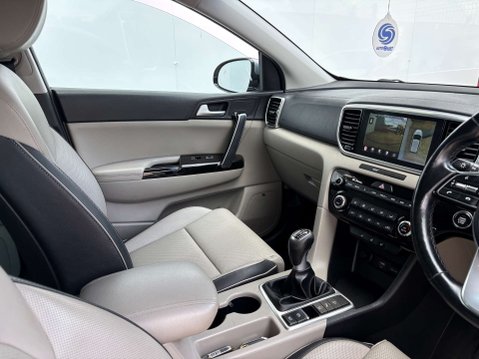 Kia Sportage 1.6 Sportage Platinum Edition ISG 5dr 23