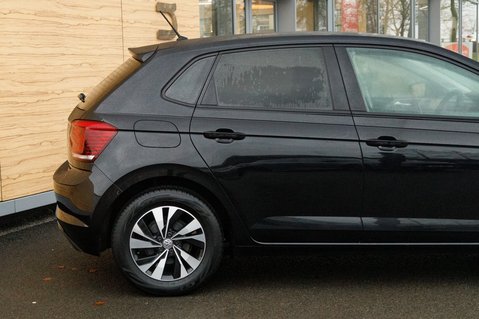 Volkswagen Polo MATCH TSI 7