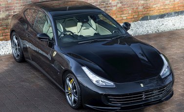 Ferrari GTC4 Lusso 8