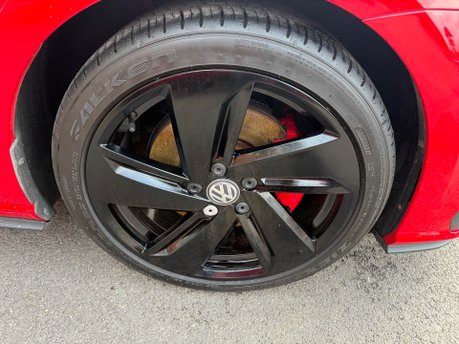 Volkswagen Golf GTI TSI 21