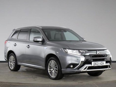 Mitsubishi Outlander PHEV DYNAMIC SAFETY