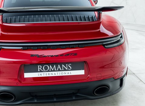 Porsche 911 Carrera 4 GTS (992) 34