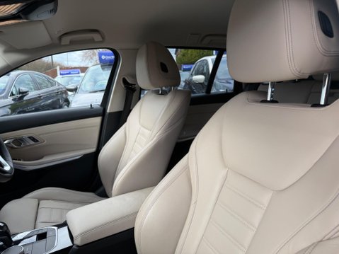 BMW 3 Series 2.0 320d Sport Touring Auto Euro 6 (s/s) 5dr 45