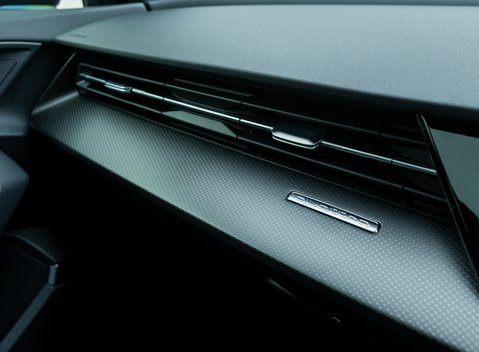 Audi RS3 SPORTBACK VORSPRUNG 24