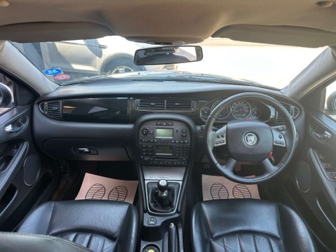 Jaguar X-Type 2.0 X-Type SE D 5dr 17