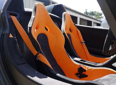 McLaren 675 LT Spider 8