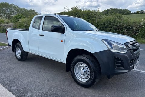 Isuzu D-Max Extended Cab 1.9 4x4 Pickup 5