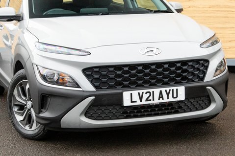 Hyundai KONA GDI SE CONNECT 10