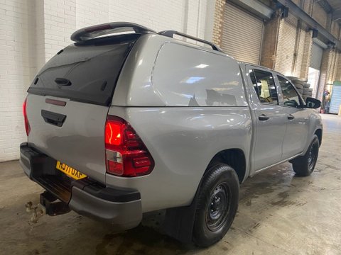 Toyota Hilux ACTIVE 4WD D-4D DCB 3