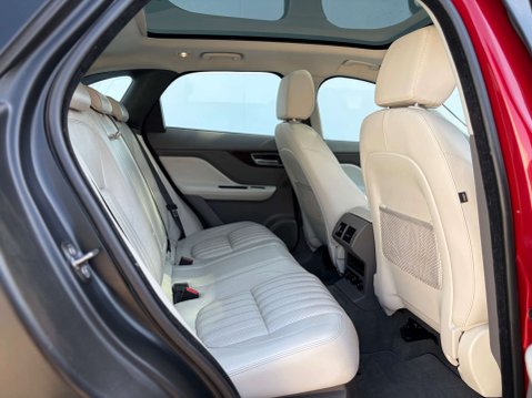 Jaguar F-Pace 2.0 F-PACE Portfolio AWD D Auto 4WD 5dr 24