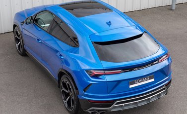 Lamborghini Urus 9