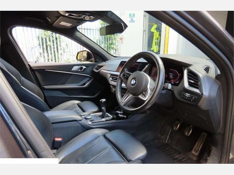 BMW 1 Series 1.5 118i M Sport Euro 6 (s/s) 5dr 4
