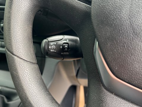 Vauxhall Vivaro L2H1 2900 SPORTIVE S/S 11