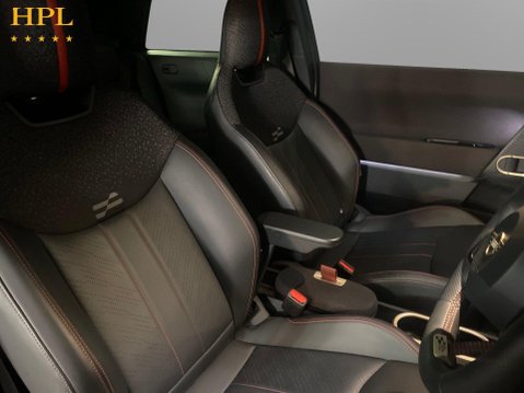 Mini Electric Cooper E 40.7kWh Sport Hatchback 3dr Electric Auto (184 ps) Air Con - Alloy Wheels 21