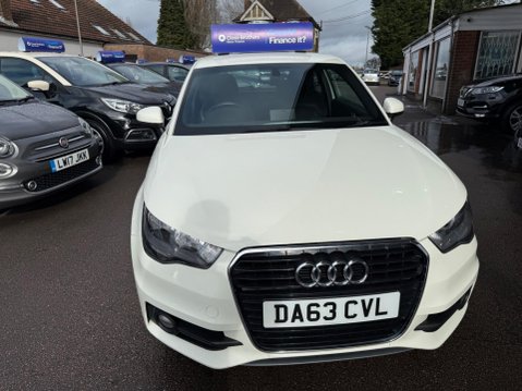 Audi A1 1.6 TDI S line Euro 5 (s/s) 3dr 9
