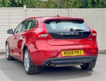 Volvo V40 1.5 T3 GPF Inscription Hatchback 5dr Petrol Auto Euro 6 (s/s) (152 ps) 8