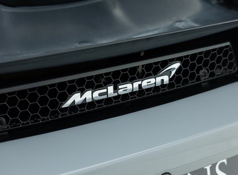 McLaren 720S Performance 41