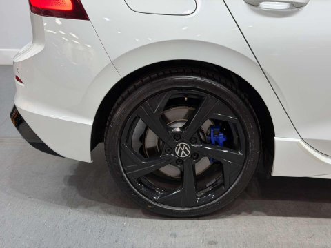 Volkswagen Golf 2.0 TSI R Hatchback 5dr Petrol DSG 4Motion Euro 6 (s/s) (320 ps) 33