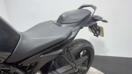 KTM Duke 2021 12K PROJECT BIKE SUPERMOTO SPARES OR REPAIR 890CC 32