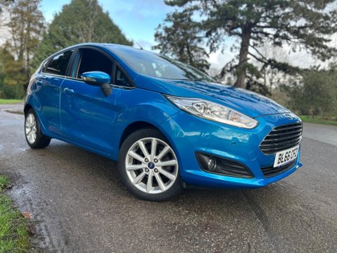 Ford Fiesta TITANIUM 10