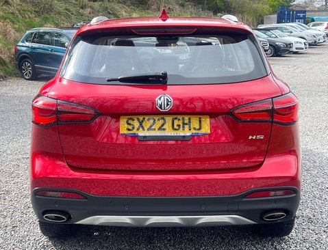 MG HS 1.5 MG HS Exclusive Semi-Auto 5dr 5