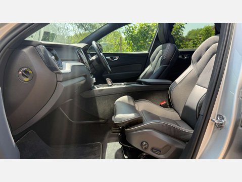 Volvo XC60 2.0 XC60 R-Design Pro T8 Recharge AWD Auto 4WD 5dr 7