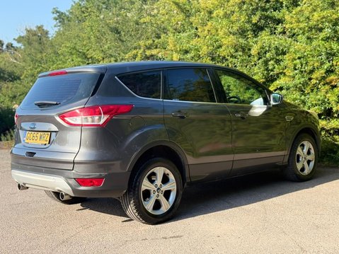 Ford Kuga 2.0 TDCi Zetec 2WD Euro 6 (s/s) 5dr 5