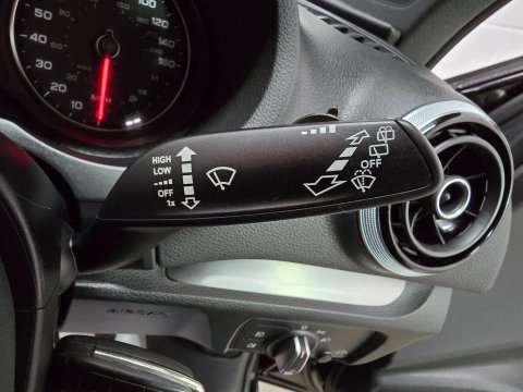 Audi A3 1.4 TFSI S line Sportback Euro 5 (s/s) 5dr 34