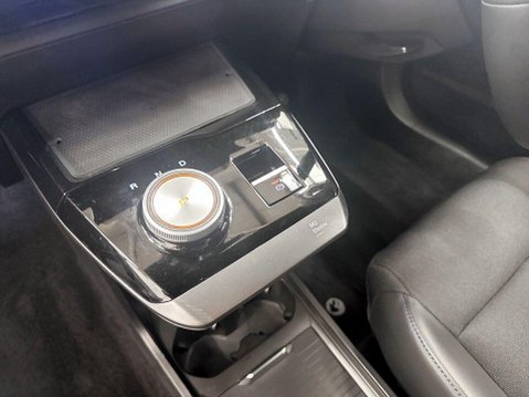 MG MG4 64kWh Trophy Long Range Hatchback 5dr Electric Auto (203 ps) 17