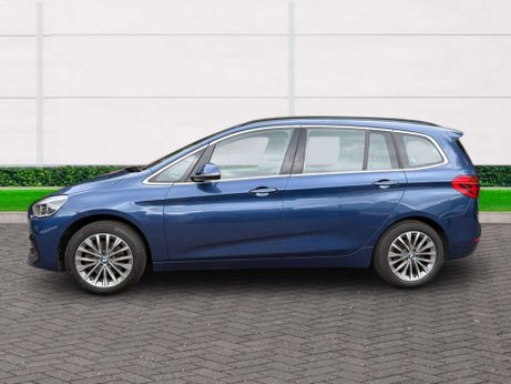 BMW 2 Series 1.5 218i Luxury Auto 5dr 3