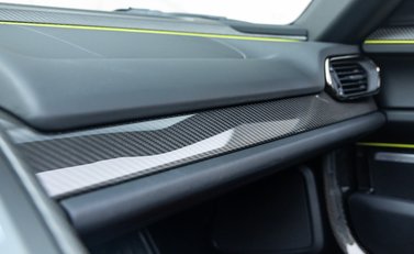 Porsche 918 Spyder 24