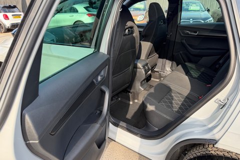 Skoda Karoq SPORTLINE TSI DSG AUTOMATIC - METEOR GREY -PAN ROOF -APPLE CARPLAY 26