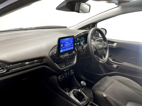 Ford Fiesta 1.0T EcoBoost Titanium Hatchback 5dr Petrol Manual Euro 6 (s/s) (95 ps) Air 15