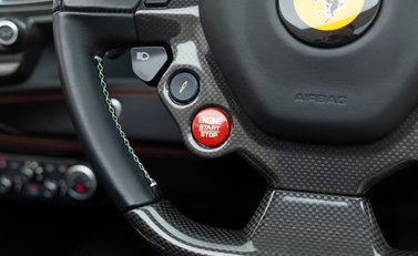 Ferrari 488 SPIDER 30