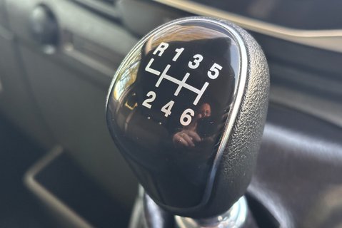 Ford Transit 350 L3 H2 130 ps Trend Double Cab in Van - Air Con 32