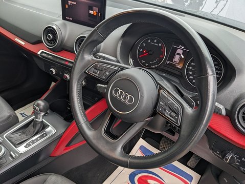 Audi Q2 TFSI SPORT 21