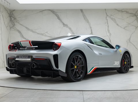 Ferrari 488 Pista Piloti 6