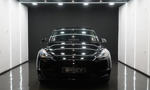 Tesla Model Y LONG RANGE AWD Solid Black One Owner Premium Sound Pano Roof VAT Q 9