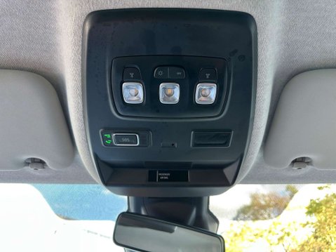 Renault Trafic 2.0 dCi LL30 Advance EDC L2 H1 Euro 6 (s/s) 5dr (9 Seat) 27