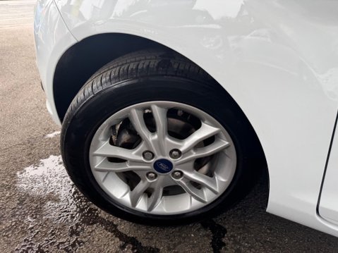 Ford Fiesta 1.25 Zetec Euro 5 3dr 15