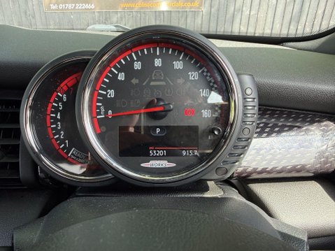 Mini Hatch JOHN COOPER WORKS 26