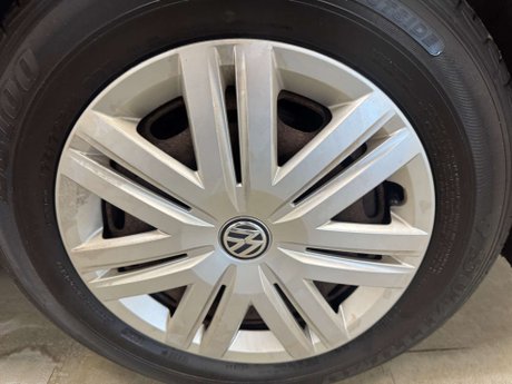 Volkswagen Polo 1.0 Polo S AC 5dr 6