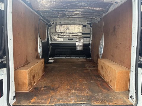 Vauxhall Vivaro 1.6 Vivaro 2900 Sportive CDTi 12
